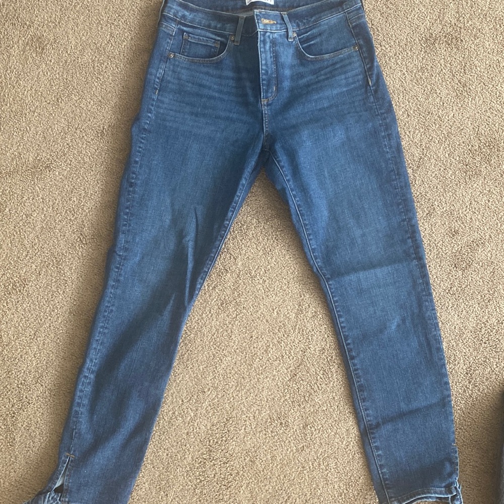 Loft Sz 29/8 modern skinny crop jean